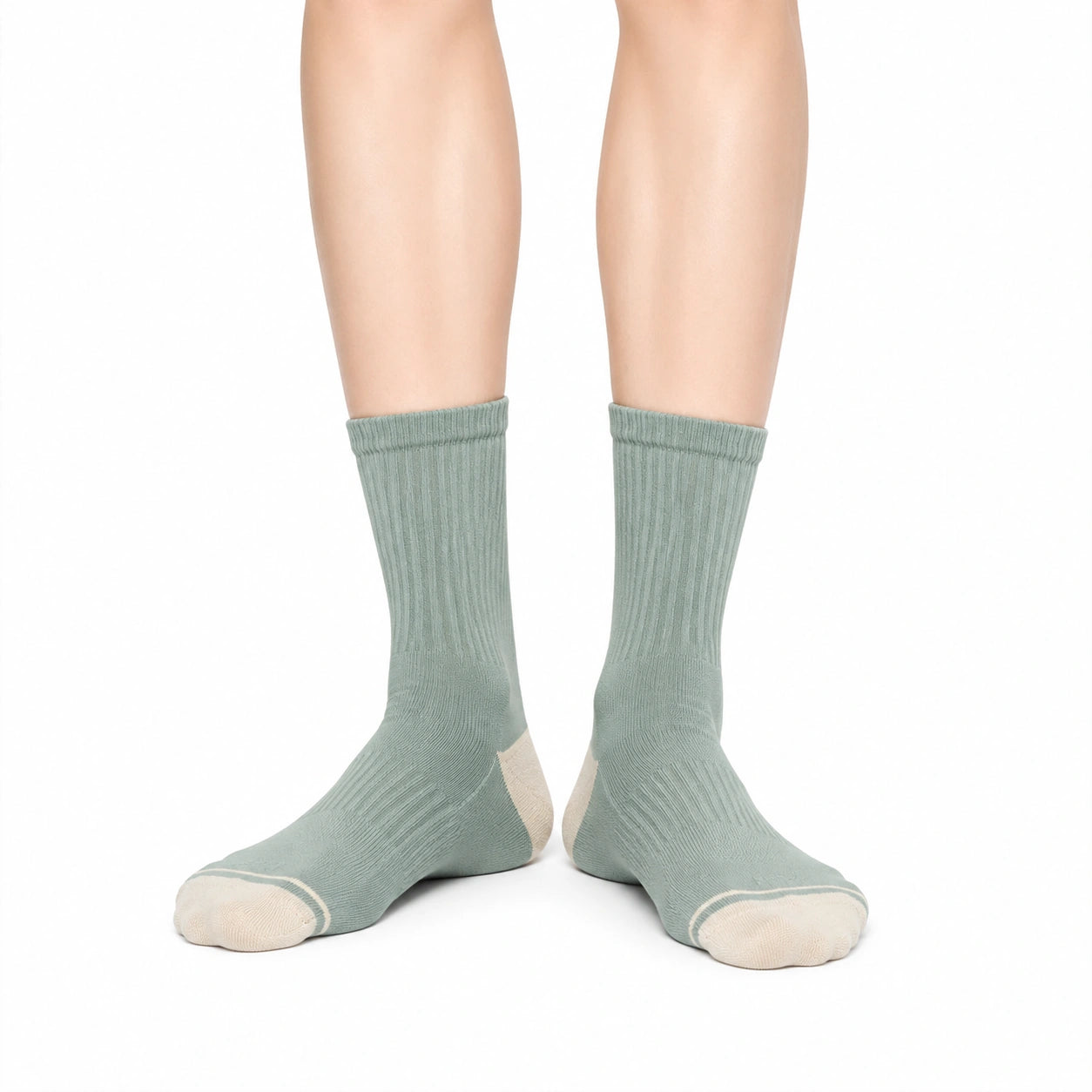 Chaussettes mi-mollet 43-46 en maille vert sauge et écru à côtes pour usage quotidien