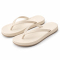 Tongs 38/39 en matière synthétique beige à semelle épaisse pour plage